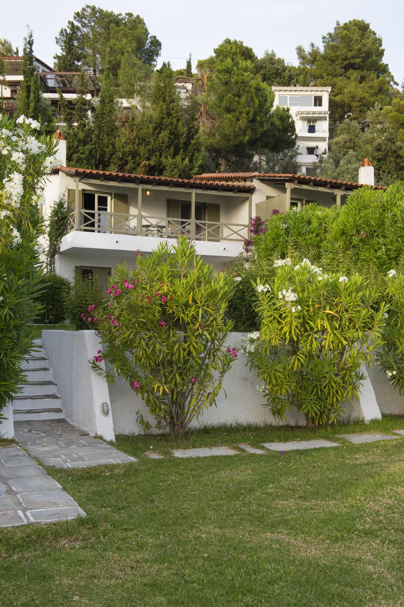 Aparthotel Skiathos Holidays &