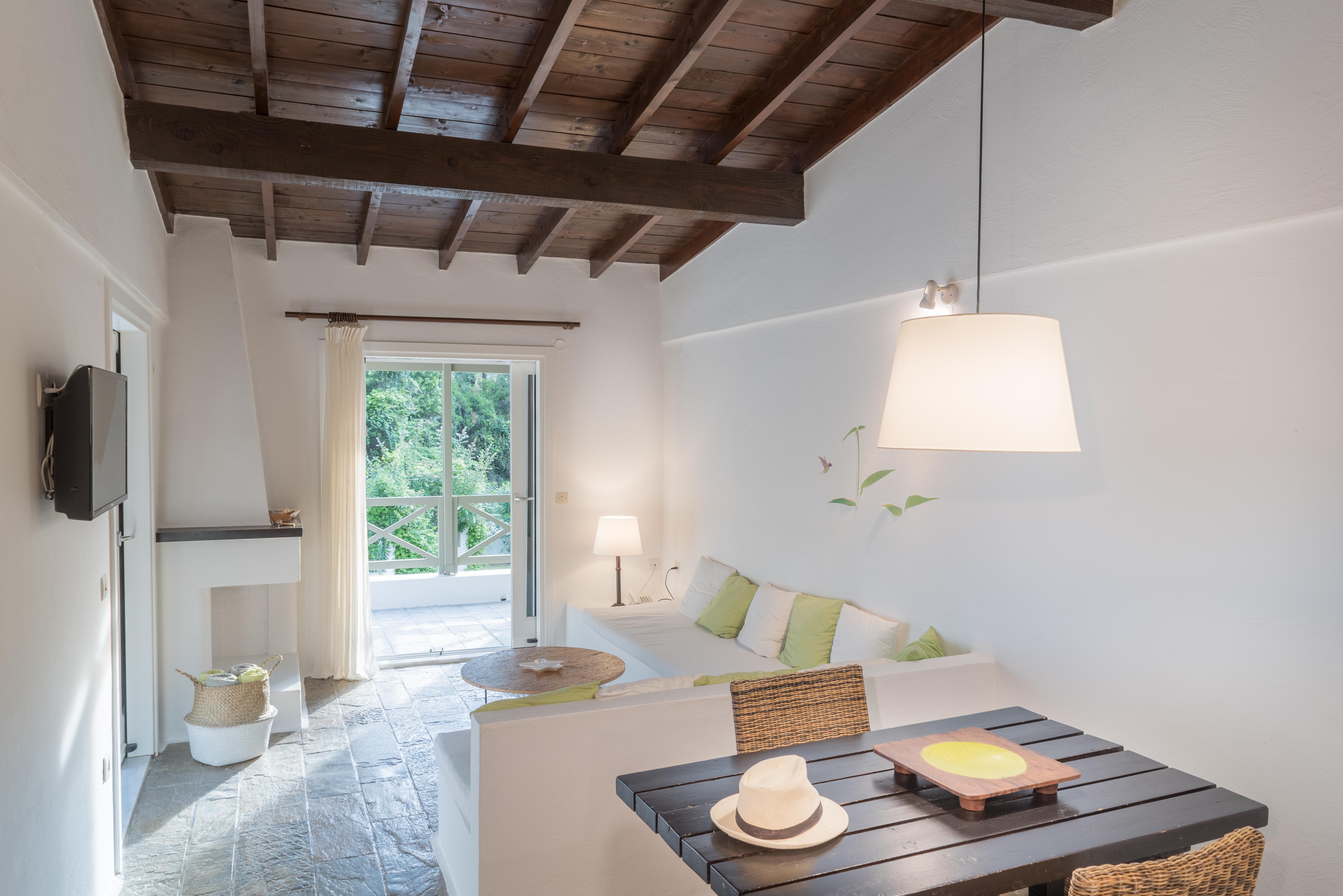 Skiathos Holidays & Aparthotel 3*