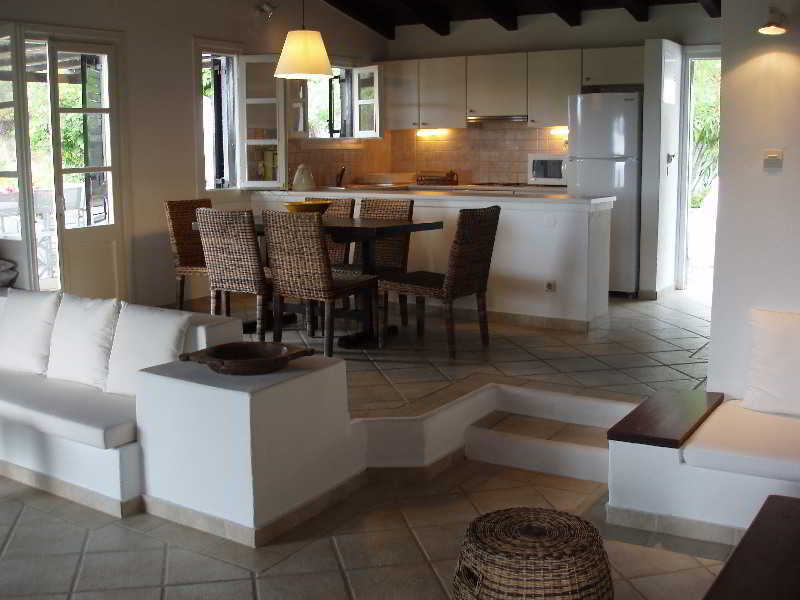 Aparthotel Skiathos Holidays &